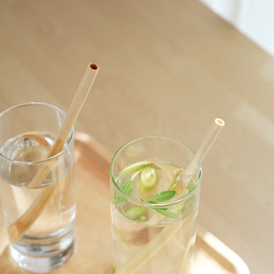 De biologisch afbreekbare Organische Natuurlijke Vezel Straw Reusable Bamboo Drinking Straw van de Bamboe Grondstof met Reinigingsmachine