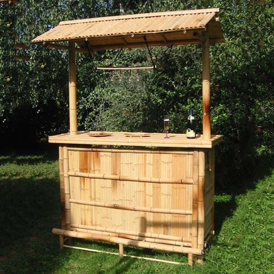De tropische Cabana Bar van Partij Openluchttiki bar bamboo beach tiki met Krukkentellers