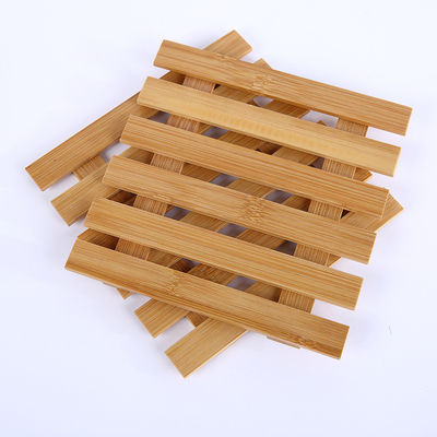 De lichte Natuurlijke Schotel Comfortabel Mat For Succulent Plant Pots van de Bamboe Houten Installatie